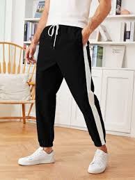 TRACKPANTS AND CARGO